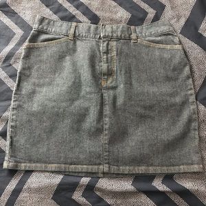 💜 Gap denim hip hugger skirt